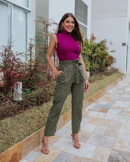 Angela Munhoz feet photo 1