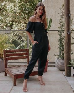 Angela Munhoz feet photo 20