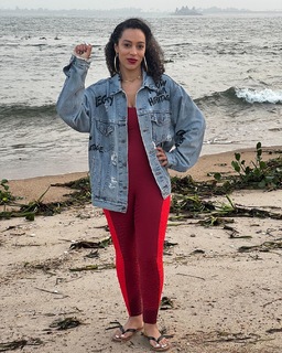 Angela Rye feet photo thumbnail