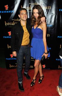 Angela Sarafyan feet photo thumbnail