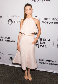 Angela Sarafyan feet photo thumbnail