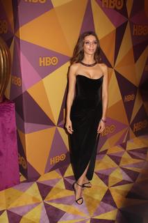 Angela Sarafyan feet photo thumbnail