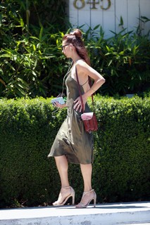 Angela Sarafyan feet photo thumbnail