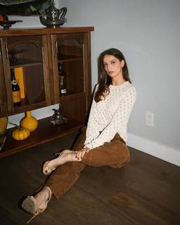 Angela Sarafyan feet photo thumbnail