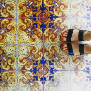 Angela Scanlon feet photo thumbnail