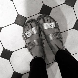 Angela Scanlon feet photo thumbnail