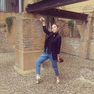 Angela Scanlon feet photo thumbnail