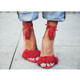 Angela Scanlon feet photo thumbnail