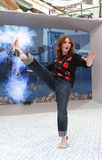 Angela Scanlon feet photo thumbnail