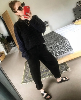 Angela Scanlon feet photo thumbnail