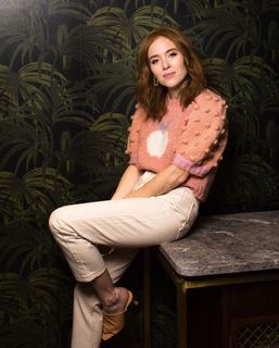Angela Scanlon feet photo thumbnail