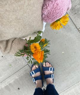 Angela Scanlon feet photo thumbnail