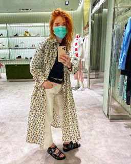Angela Scanlon feet photo thumbnail