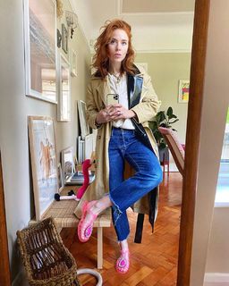 Angela Scanlon feet photo thumbnail