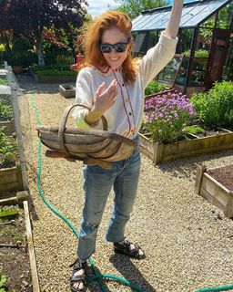 Angela Scanlon feet photo thumbnail