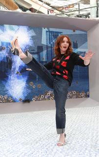 Angela Scanlon feet photo thumbnail