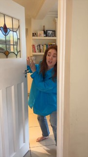 Angela Scanlon feet photo thumbnail