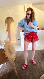 Angela Scanlon feet photo thumbnail