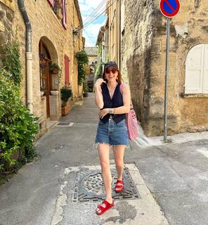 Angela Scanlon feet photo thumbnail