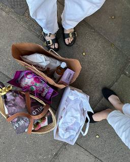 Angela Scanlon feet photo thumbnail