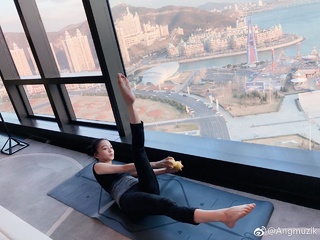 Angela Shao-Han Chang feet photo 2