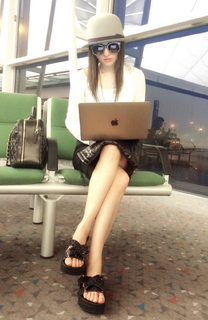 Angela Shao-Han Chang feet photo 20
