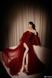 Angela Shao-Han Chang feet photo 6