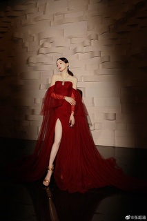 Angela Shao-Han Chang feet photo 5