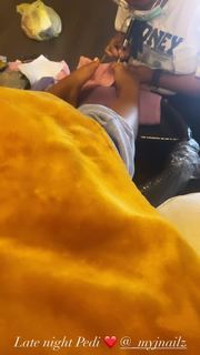Angela Simmons feet photo thumbnail