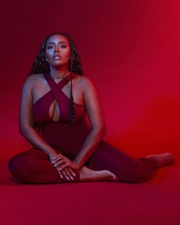Angela Simmons feet photo thumbnail