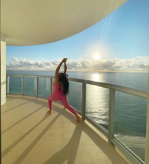 Angela Simmons feet photo thumbnail