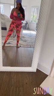 Angela Simmons feet photo thumbnail