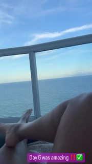 Angela Simmons feet photo thumbnail