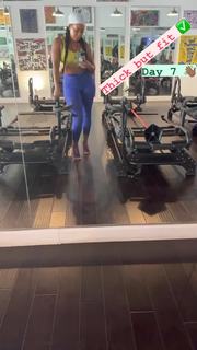 Angela Simmons feet photo thumbnail