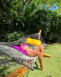 Angela Simmons feet photo thumbnail