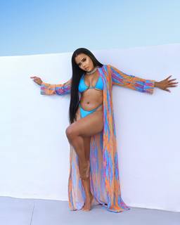 Angela Simmons feet photo thumbnail