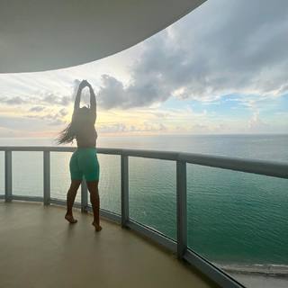 Angela Simmons feet photo thumbnail