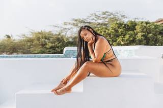 Angela Simmons feet photo thumbnail
