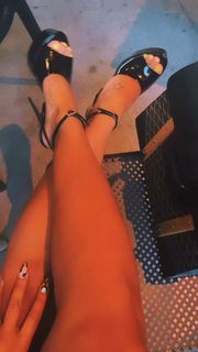 Angela Simmons feet photo thumbnail