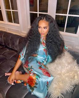 Angela Simmons feet photo thumbnail