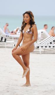 Angela Simmons feet photo thumbnail