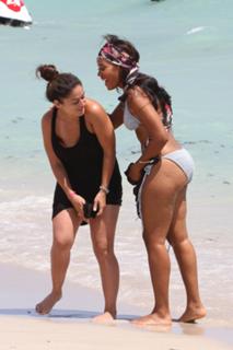Angela Simmons feet photo thumbnail