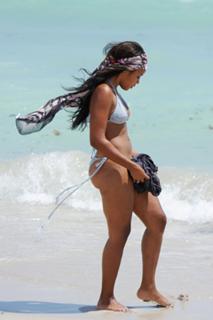 Angela Simmons feet photo thumbnail