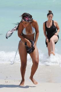 Angela Simmons feet photo thumbnail