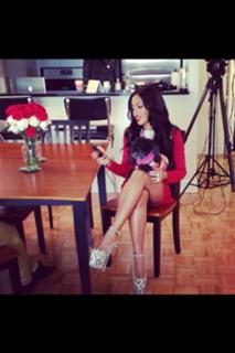 Angela Simmons feet photo thumbnail