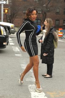 Angela Simmons feet photo thumbnail