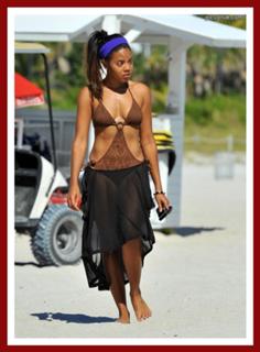 Angela Simmons feet photo thumbnail