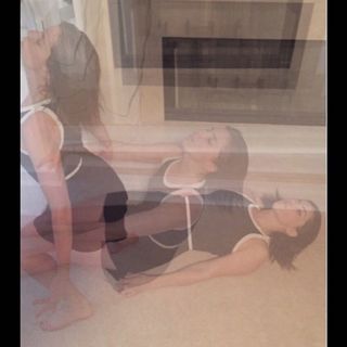 Angela Trimbur feet photo 14