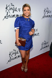 Angela Trimbur feet photo 1