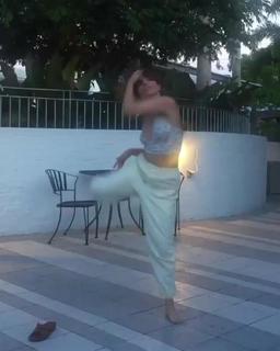 Angela Trimbur feet photo 16